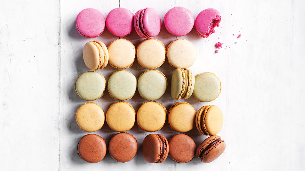 Colorful macarons